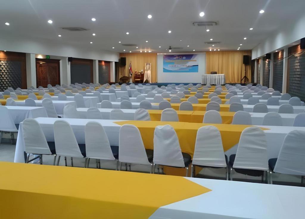Phu Nga Hotel Khok Kloi ภายนอก รูปภาพ
